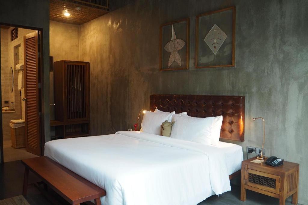 The Buffalo Amphawa Samut Songkhram Exterior photo